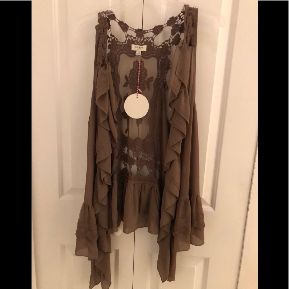 Lace & frills cover accessory jacket